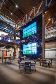 A 1940 S Manufacturing Plant Turned Into New Offices Industrial Office Design Office Design Corporate Interiors
