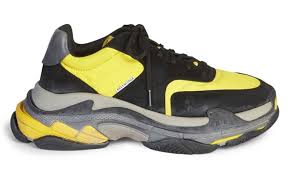Avail up to 70% of on top luxury and premium brands that you love. Balenciaga Triple S Black Yellow Release Date Price More Info