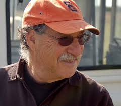 I'll Never Be French (no matter what I do): Living in a Small Village in  Brittany: Greenside, Mark: 9781416586951: Amazon.com: Books