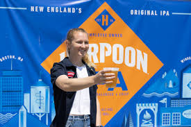 Kristie mewis #19, houston dash, being attended to after injuring her knee. The Olympics Bound Mewis Sisters Teamed Up With Harpoon On New Ipa