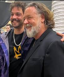 I love it when Allie comes right up to me for scratches and love!