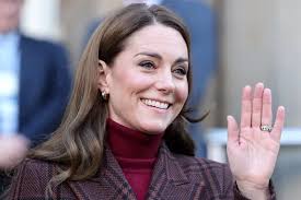 Kate Middleton fans go wild for her chic brown handbag as she makes a  surprise appearance