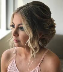 Pictures of gel up with kinky for round face / 25 indian hairstyles for round faces with pictures : 50 Hairstyles For Round Faces From Classic To Modern Hair Adviser