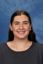 Emily Mossman's Instagram, Twitter & Facebook