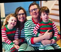 Guthrie announced her pregnancy with vale during the same week she and feldman got married in march 2014. Savannah Guthrie And Husband Michael Feldman On Splitting Parenting Duties During Quarantine Wstale Com