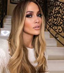 They have a unique way of transforming the simplest looks into interesting styles. Fall Is Coming And These Will Be The Most Popular Hair Color Trends Jlo Hair Jennifer Lopez Hair Color Jennifer Lopez Hair