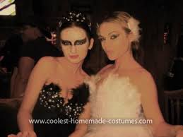 How to diy a black swan costume. Coolest Black And White Swan Couple Costume Couples Costumes Black Swan Costume Swan Costume Diy
