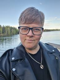 Hello everyone!👋🤩 I just want to introduce myself!😊My name is Maria, am  38y.o. I am from country named Latvia, we dont have an superactive MS  comunity here, so thats why I am