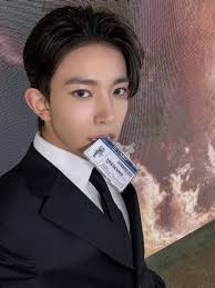 ENHYPEN "ROMANCE : UNTOLD -daydream-" Exclusive Behind Photos from Melon &  Genie Magazine