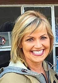 Diane Ferry's Instagram, Twitter & Facebook