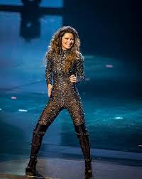 Shania Twain Man I Feel Like A Woman Live Image Result For Shania Twain Man I Feel Like A Woman Outfits Beautiful Women Over 40 Women Shania Twain