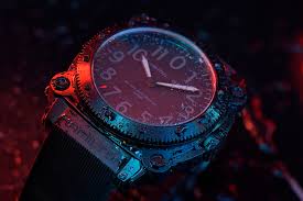 I didn't expect much from below zero and actually anticipated a below average movie but was pleasantly surprised by how this film played out in the end. Hamilton Khaki Navy Belowzero Tenet Limited Edition