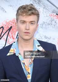 Mike Mclellan's Instagram, Twitter & Facebook