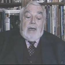 Hugo García Robles fue un escritor, periodista, traductor, gastrónomo,  crítico de vinos y de arte uruguayo. Conocido por sus trabajos sobre  gastronomía y crítica de vinos, para los que utilizó el ...