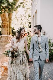 Ich möchte in zukunft mit dem kostenlosen newsletter von baur über alle angebote und aktionen informiert werden. Hochzeitswahn Newsletter Anmeldung Suche Hochzeitswahn Brautkleider Aus Blumen Mar 07 0 Brautkleider Aus Blumen Blumen Floristik Hochzeitstrends Farben Editorial Team Patricia Hau Mitwirkende Fotografie Yessica Baur Fotografie Location
