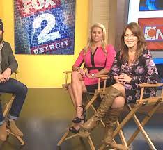 America's number one resource for coverage of local television stations' fashionable female anchors, meteorologists, reporters and show hosts and the boots that they wear. The Appreciation Of Booted News Women Blog The Deena Centofanti Style File Women Style Love Her Style