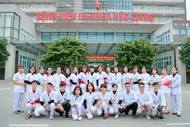 Ngày 12/6, bệnh nhân đi làm lại và được bệnh viện đa khoa đức giang khám lại do triệu chứng không đỡ, được lấy mẫu xét nghiệm cho kết quả dương tính với. Cac Khoa Phong Bá»‡nh Viá»‡n Ä'a Khoa Ä'á»©c Giang