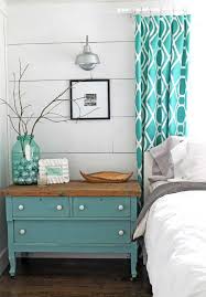 I learn so much from looking at the creativity and successes of others! Diy Decorating Lots Of Decorating Inspiration In This Diy Master Bedroom Decorated In A Quirky Diy Loop Leading Diy Craft Inspiration Magazine Database