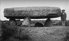 pin by willem on artifakty dolmen megalithic monuments ancient ruins