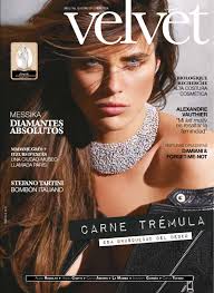 Seguro que muchos de vosotros recordaréis como vuestros papás y mamás os enseñaron a saber cuantos días tiene cada mes, pero también habrán personas que no lo saben o sencillamente no se acuerdan y. Velvet Magazine Otono 2011 By Geot Grupo Editorial On Time Issuu