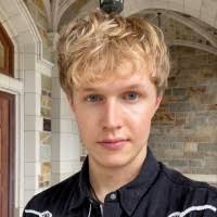 1200+ "Ilya" profiles