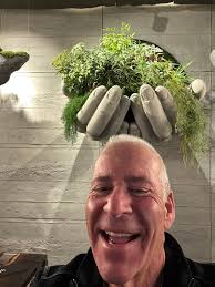 Introduction to a foodie community