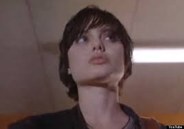 Angelina jolie wins supporting actress 2000 oscars. Has Angelina Jolie Actually Been In Any Good Movies Huffpost