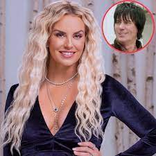 Whitney Rose Reveals Her Father Steve Lesh S Addition Issues Will Be An Ongoing Topic Throughout This Season Of Rhoslc