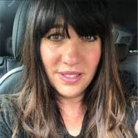 Kellie Booker's Instagram, Twitter & Facebook