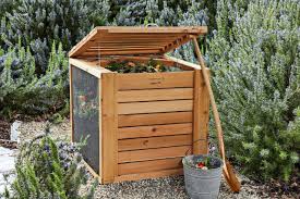 For the convenience of our customers, we can also provide garden compost in bulk bag amounts at affordable prices. Should A Compost Pile Have A Lid Hgtv