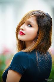 Jessica Malhotra's Instagram, Twitter & Facebook