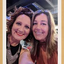 Birthday celebrations for my brown eyed beauty, my girl, my best. 🧁 Xan  Determined, loyal, dancing feet. 🐾 Strong, funny, giver of your heart.  💪🏼 Committed, kind, never a judgement, simply your