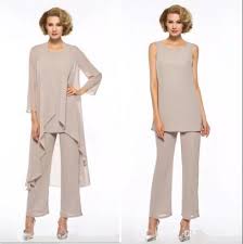 Lest hier, wie ihr ein tolles outfit findet, über das auch die braut denn eine unvergessliche hochzeitsfeier ist ein gesamtkunstwerk. Rabatt Mutter Brautigam Chiffon Hosenanzug 2020 Mutter Brautigam Chiffon Hosenanzug Im Angebot Auf De Dhgate Com