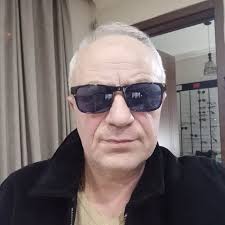 David David (@david.chxartishvili) • Threads, Say more