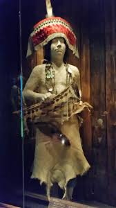 Clothes the yurok tribe had clothes for example, the yurok wore deer or cow skin pants, to warm legs on cold days. Facts For Kids Hupa Indians Hupas