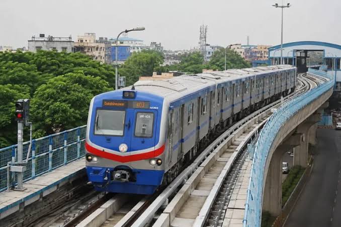 Kolkata Metro: RVNL invites bids for construction of 10 elevated stations & viaduct on Baranagar-Barrackpore
