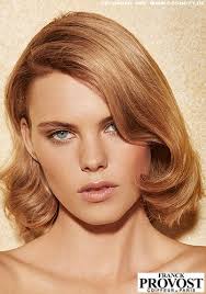 Die 50er jahre wurden von namen geprägt, die uns auch heute noch geläufig sind: Frisuren Bilder Elegant Gewellter Bob Im Stil Der 50er Jahre Frisuren Haare