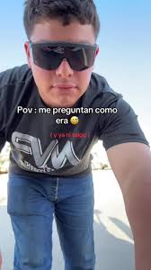 Carlos G Calderón (@carlos_glez_cal)