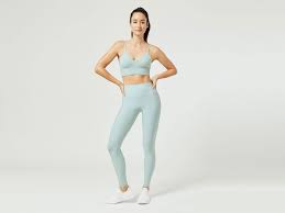 Check spelling or type a new query. Alo Yoga Airlift Leggings Review I Asked 3 Women To Test Them Out