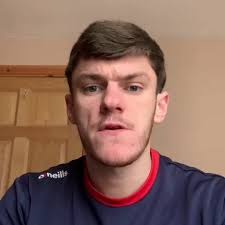 Frása an lae inniu le: Colm Keogh , Más maith leat, tabhair dúinn físeán  gearr agus tusa ag baint triail as na frásaí a úsáid, Beir bua!