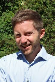 Dr. Sebastian Strunz