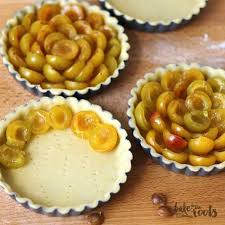 Mirabellen Tartletts Mit Streuseln Bake To The Roots Rezept Kuchen Und Torten Rezepte Kuchen Und Torten Backrezepte