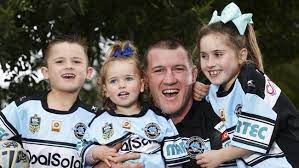 Paul gallen and wife anne gallen is so much in love with each other and can be seen making many public appearances together. Rugby League Concussion Parents And Coaches To Get Tips On Spotting Head Trauma In Kids Daily Telegraph