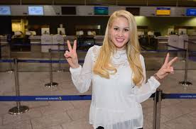 Aber ich schreibe dir, um dich um hilfe zu bitten. Angelina Heger Verlobung Mit Freund Sebastian Pannek