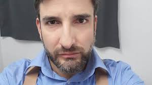 Directorul antena 3 este atent cu privire la viata lui privata si de putine ori apare alaturi de familie. Motivul Pentru Care Actorul Silviu BiriÈ A Dat La Teologie Este Deja In Anul 3