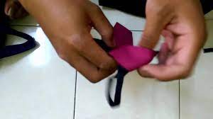 Di bawah ini turut dikongsikan salah satu cara mudah mengikat tali leher dengan senang untuk pelajar sekolah rendah dan menengah yang baru hendak belajar mengikat tali leher. Tutorial Modify Tie Biasa Kepada Tie Berzip Youtube