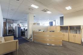 Things to consider when choosing a reception desk: Latest Office Reception Desk Design Ideas Architecture Design Plan