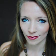 Hannah Stephens's Instagram, Twitter & Facebook