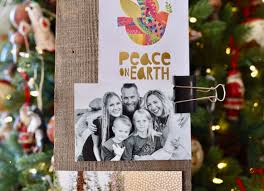 The christmas card holder is very easy to make. 5 Minute Diy Christmas Card Holder Make Life Lovely