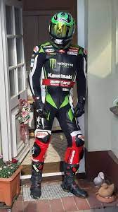 Pin By Jim Bondo On Motorcycle Suit In 2021 Motorcycle Leathers Suit Motorcycle Suits Men Motorcycle Outfit